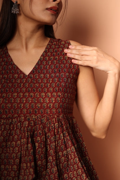 Peplum Top in Brown