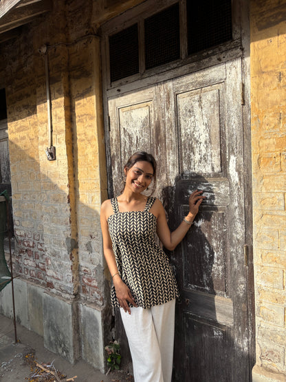 Ahaana Kurti in Black